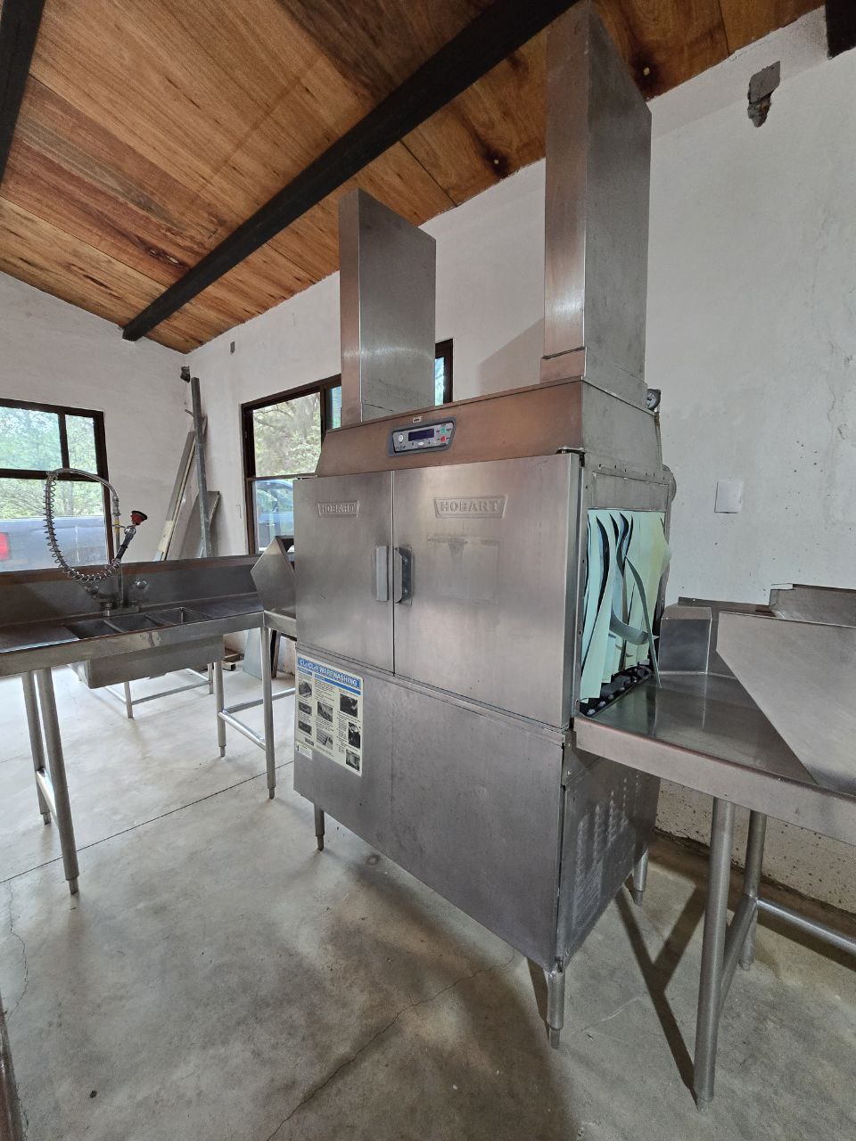 Maquina lavaloza usada Hobart CL44E