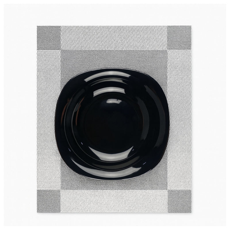 Plato Hondo Venecia Opal Negro - 23 cm